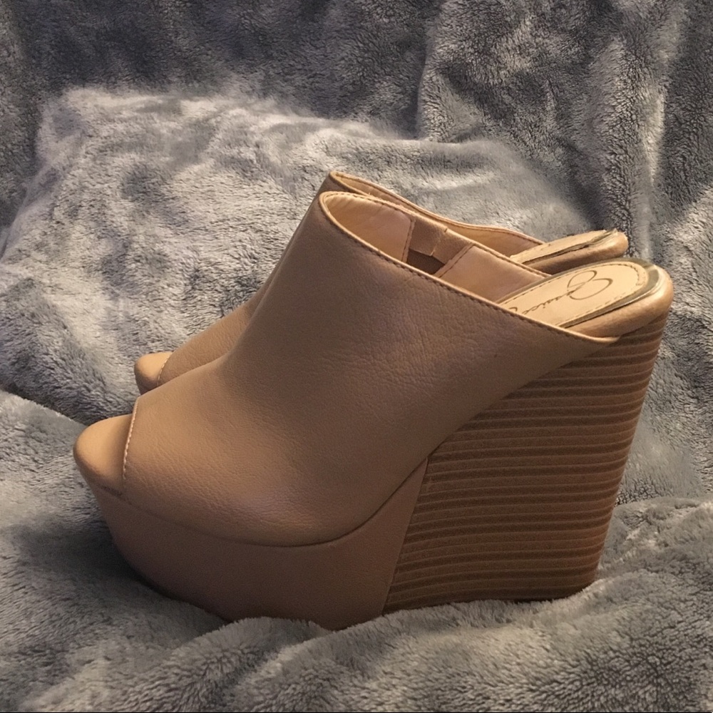 Jessica Simpson Wedges